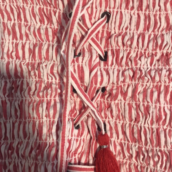 SMOCKED CROP TOP WITH TASSELS - Picture 5 of 5